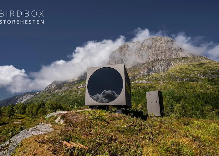 Birdbox Storehesten 럭셔리텐트 Bygstad